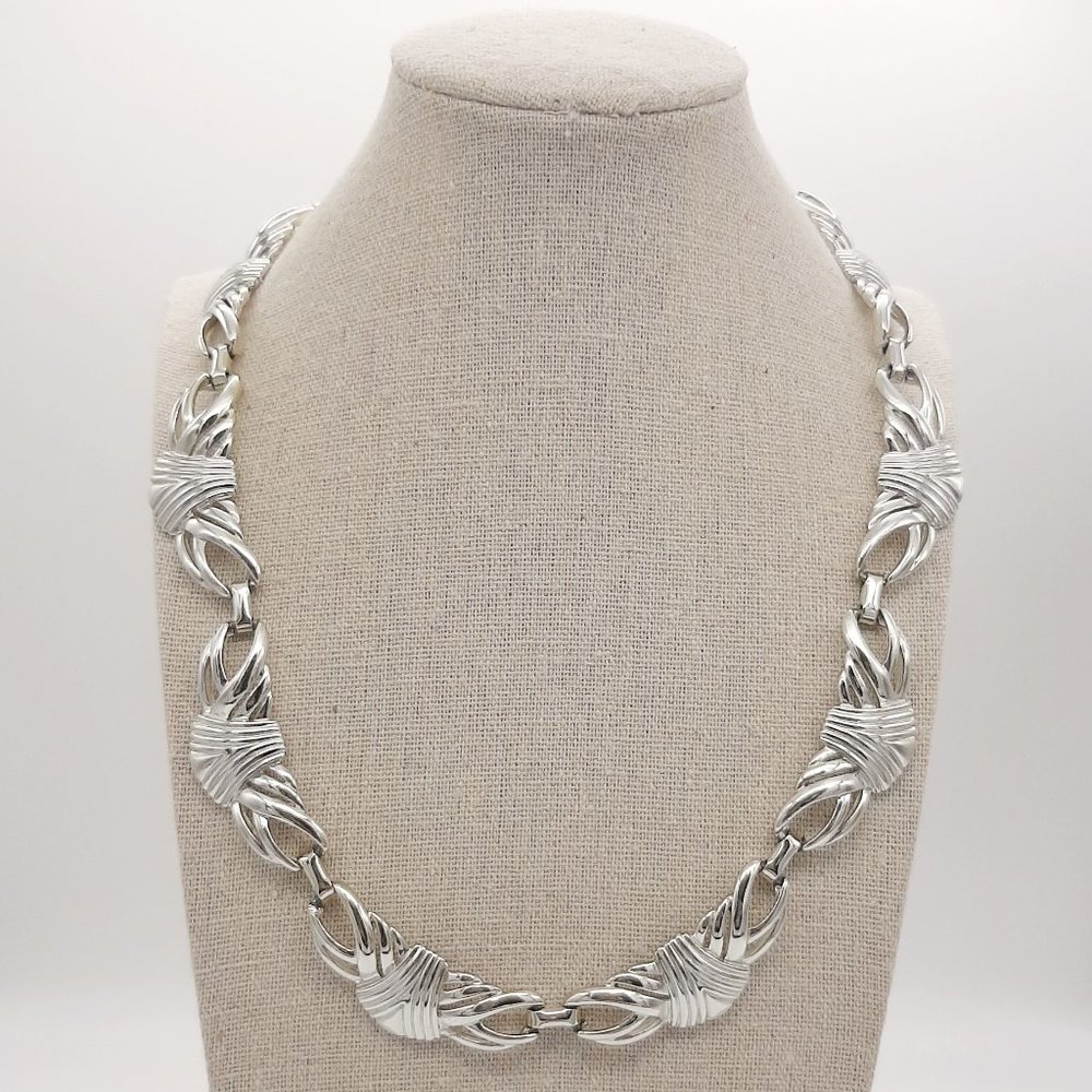 VTG Silver Tone Art Deco Inspired 20" Necklace